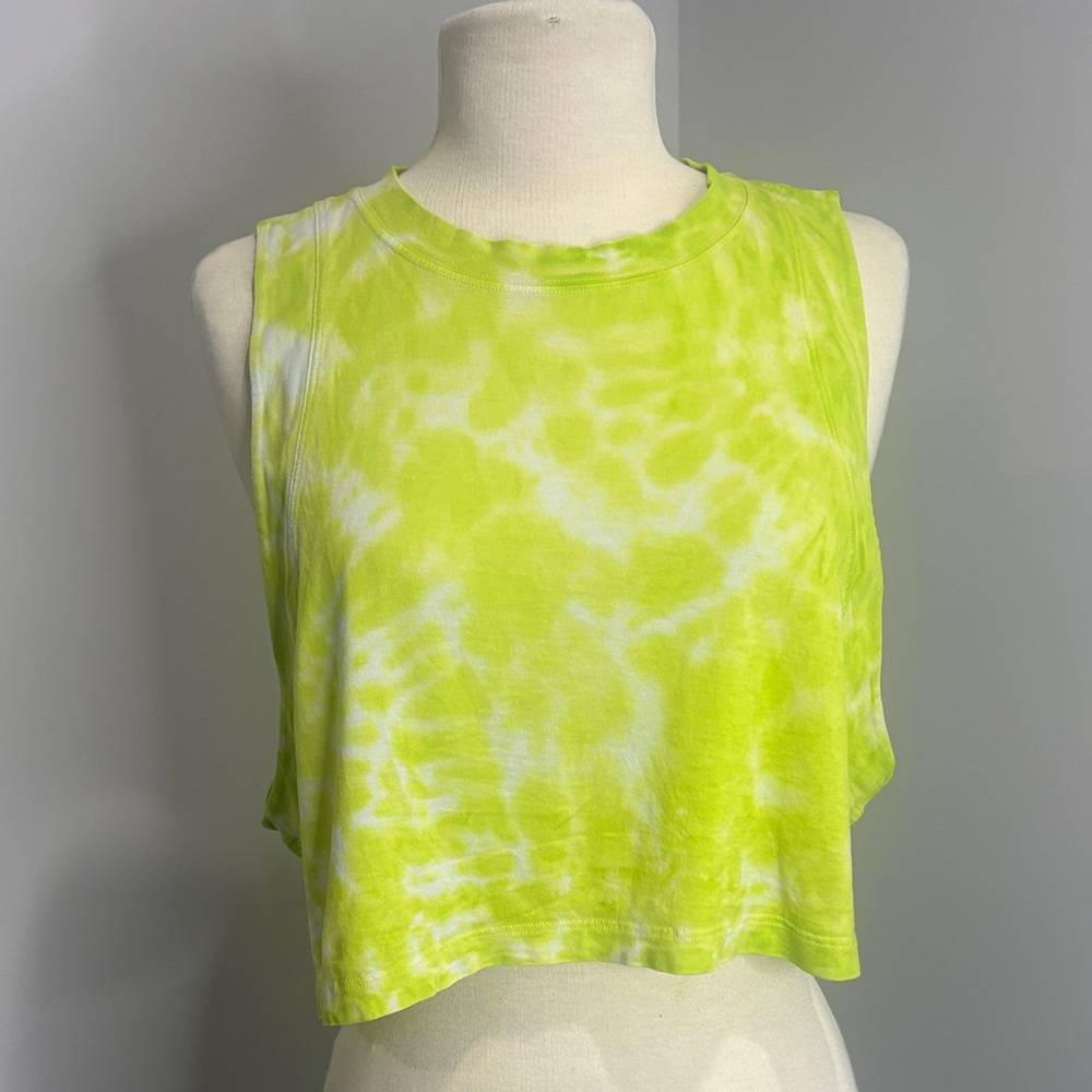 lululemon Athletica Crop Top Size Medium Large / 6 / 8 Neon Green White Tie-Dye
